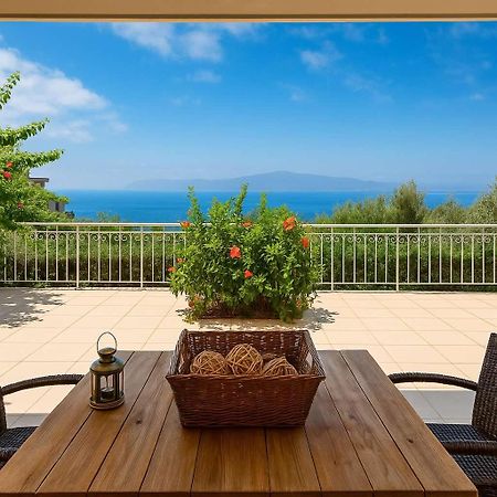 Aigli Fully Equipped Getaway - Seaview Lux Retreat Villa Kalamata Exteriör bild