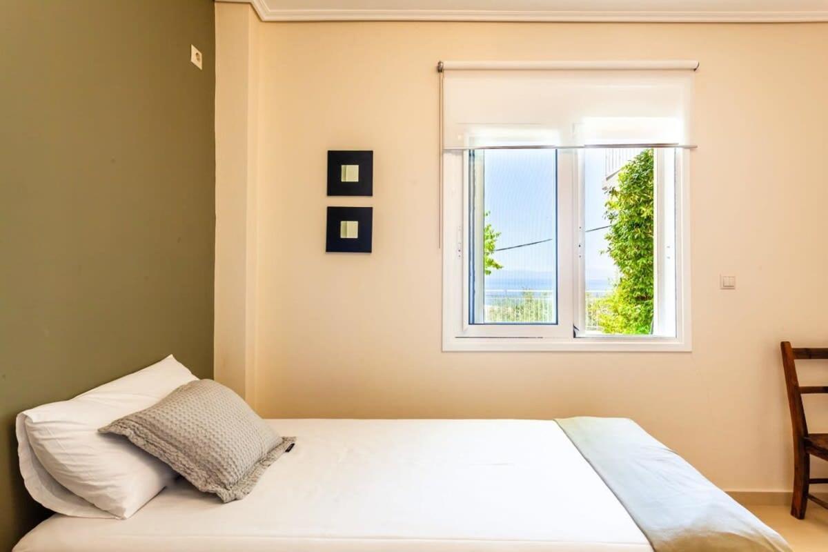 Aigli Fully Equipped Getaway - Seaview Lux Retreat Villa Kalamata Exteriör bild