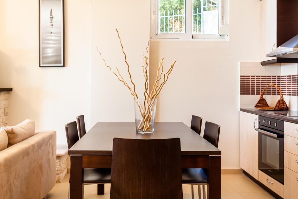 Aigli Fully Equipped Getaway - Seaview Lux Retreat Villa Kalamata Exteriör bild